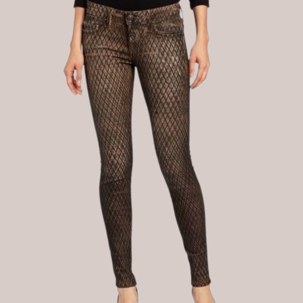 Vintage, True religion snake 🐍 printed denim skinny pants